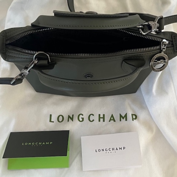 Longchamp Le Pliage Xtra Leather Crossbody, Green - Excellent - Picture 4 of 10